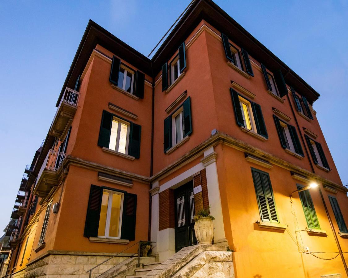 Essential Rooms Campobasso Exteriör bild